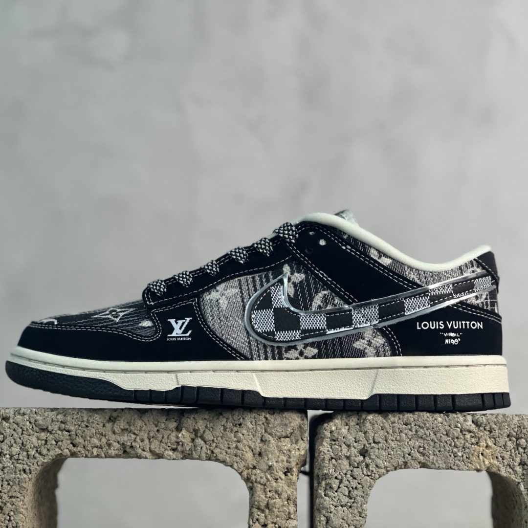 Nike SB Dunk Low Joint Black and Gray Canvas Print