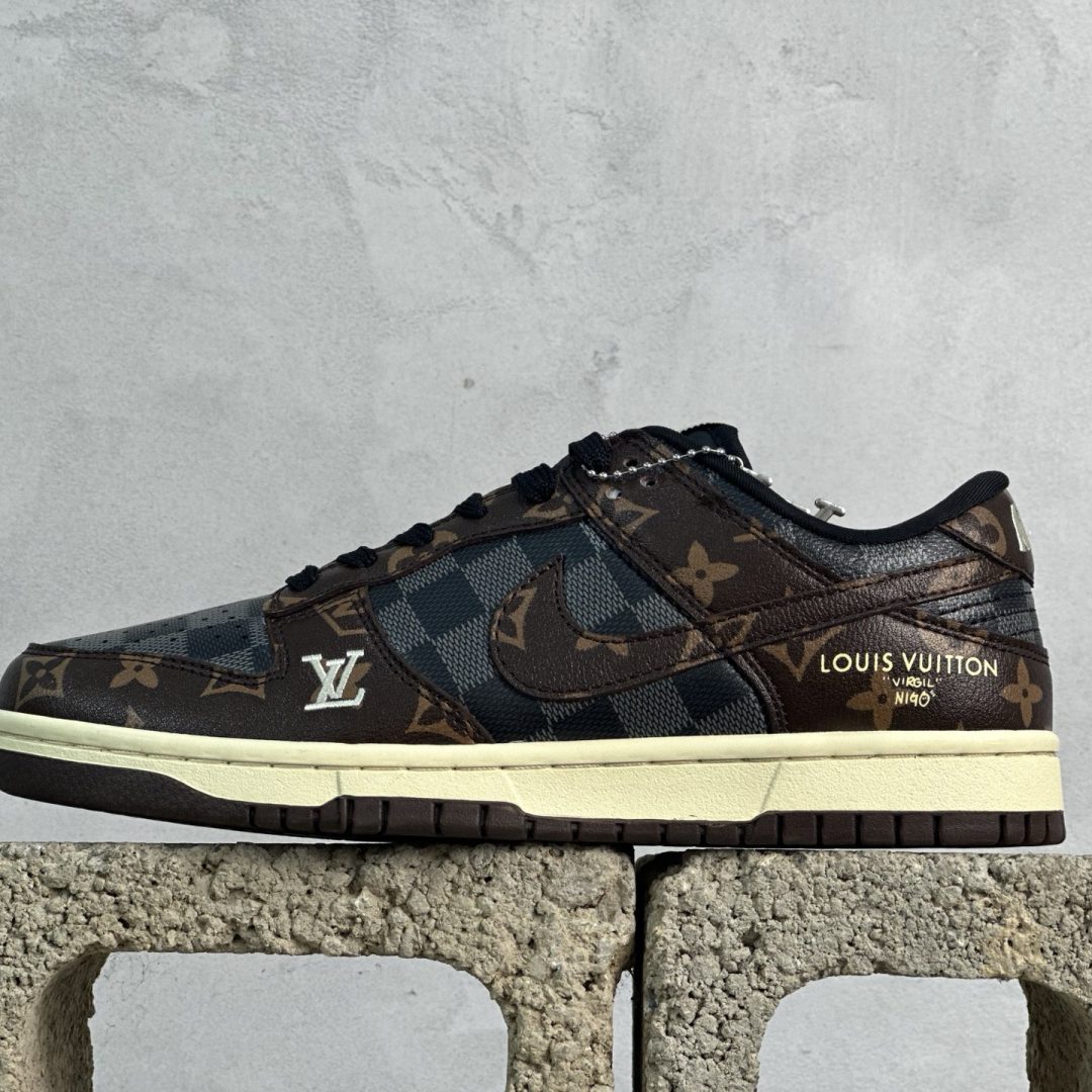 Nike SB Dunk Low co-branded Gray Coffee